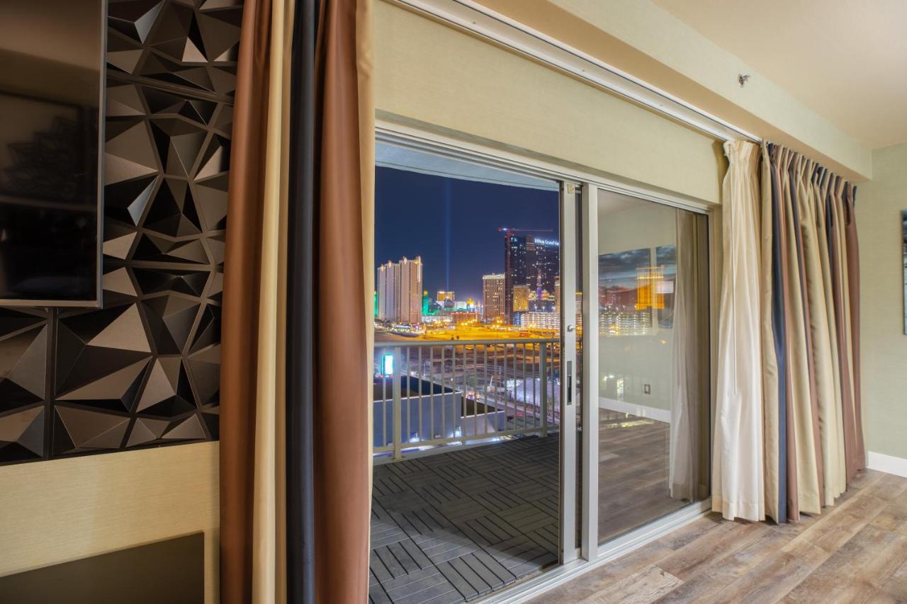 2100 Sqft Penthouse Suite W/ Strip Views! Pool Gym Λας Βέγκας Εξωτερικό φωτογραφία