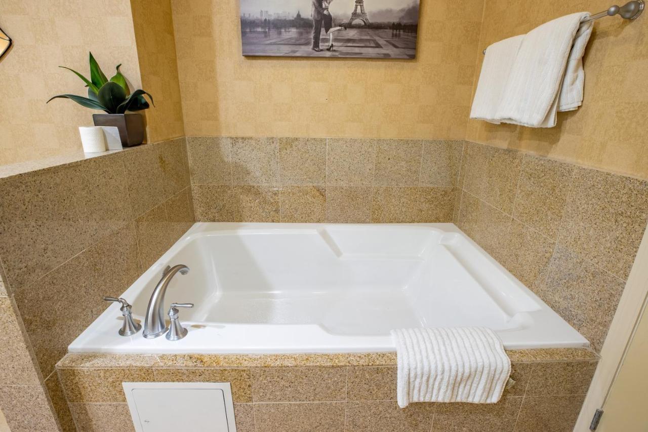 2100 Sqft Penthouse Suite W/ Strip Views! Pool Gym Λας Βέγκας Εξωτερικό φωτογραφία