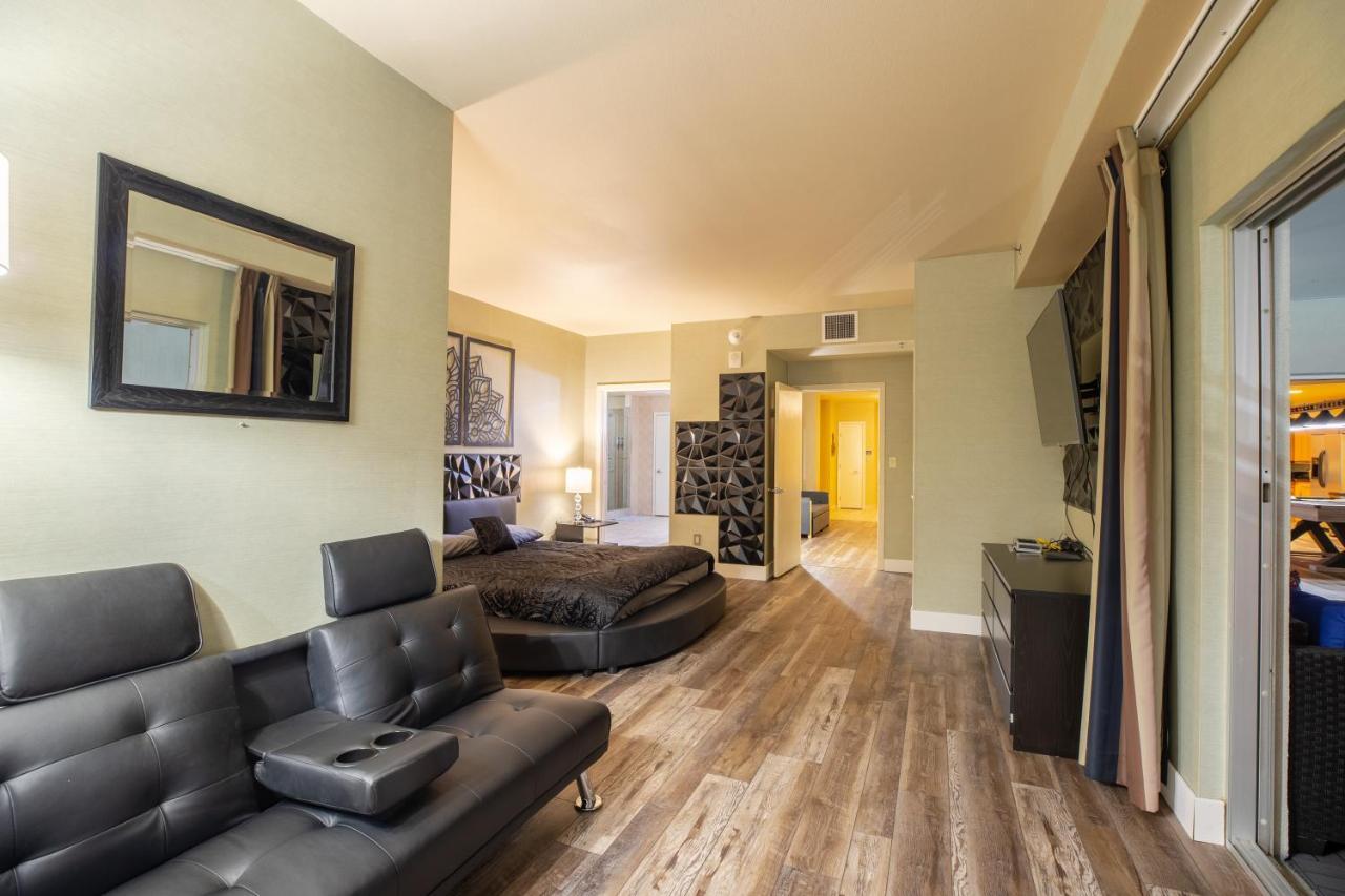 2100 Sqft Penthouse Suite W/ Strip Views! Pool Gym Λας Βέγκας Εξωτερικό φωτογραφία