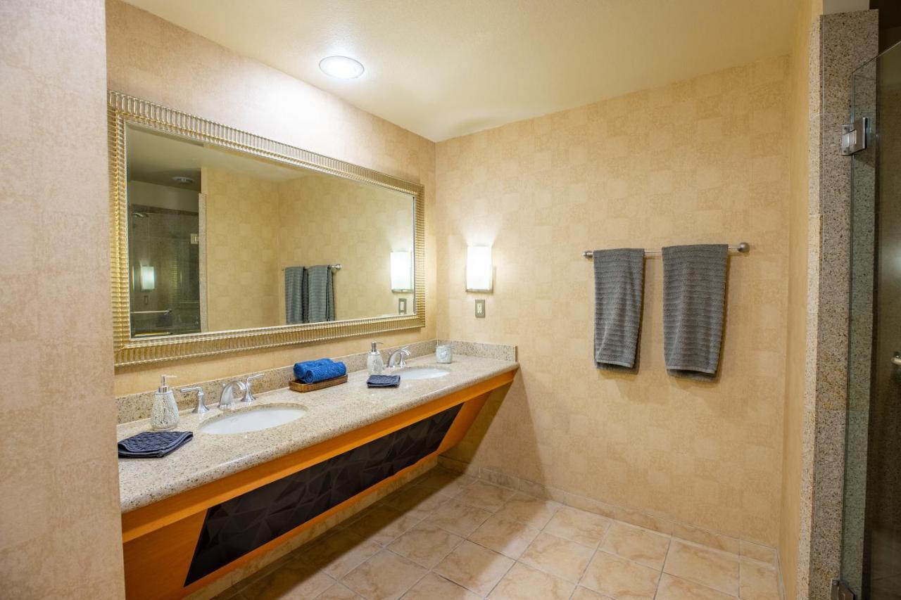 2100 Sqft Penthouse Suite W/ Strip Views! Pool Gym Λας Βέγκας Εξωτερικό φωτογραφία